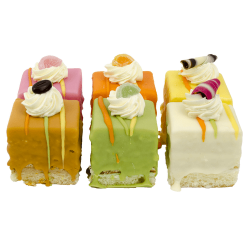 Luxe Cake Petit Four